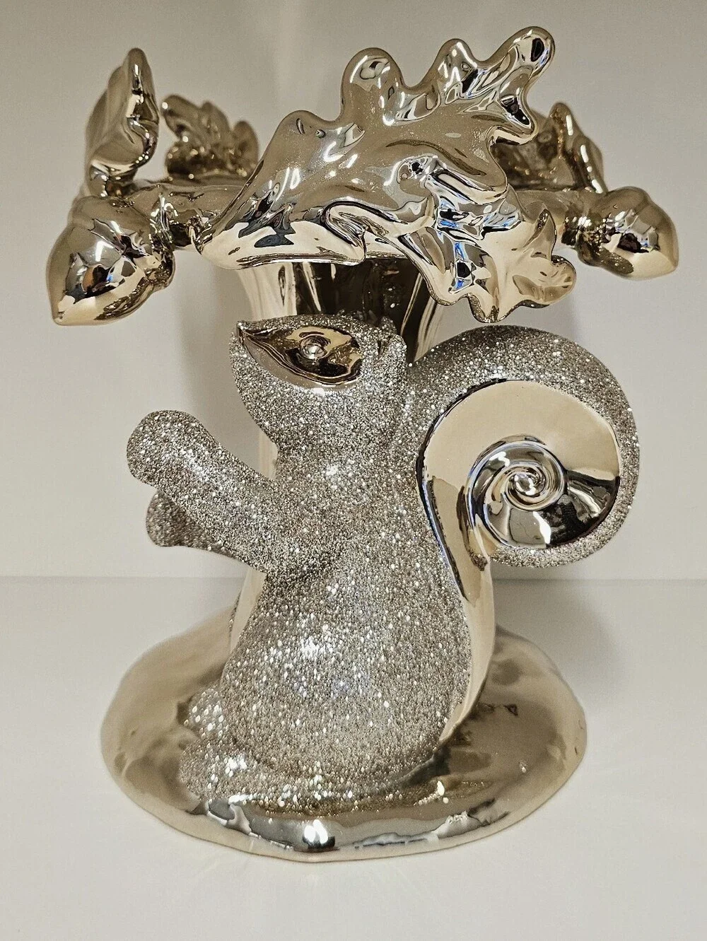 New Bath & Body Works Squirrel W/ Acorns 3-Wick Pedestal Candle Holder Stand